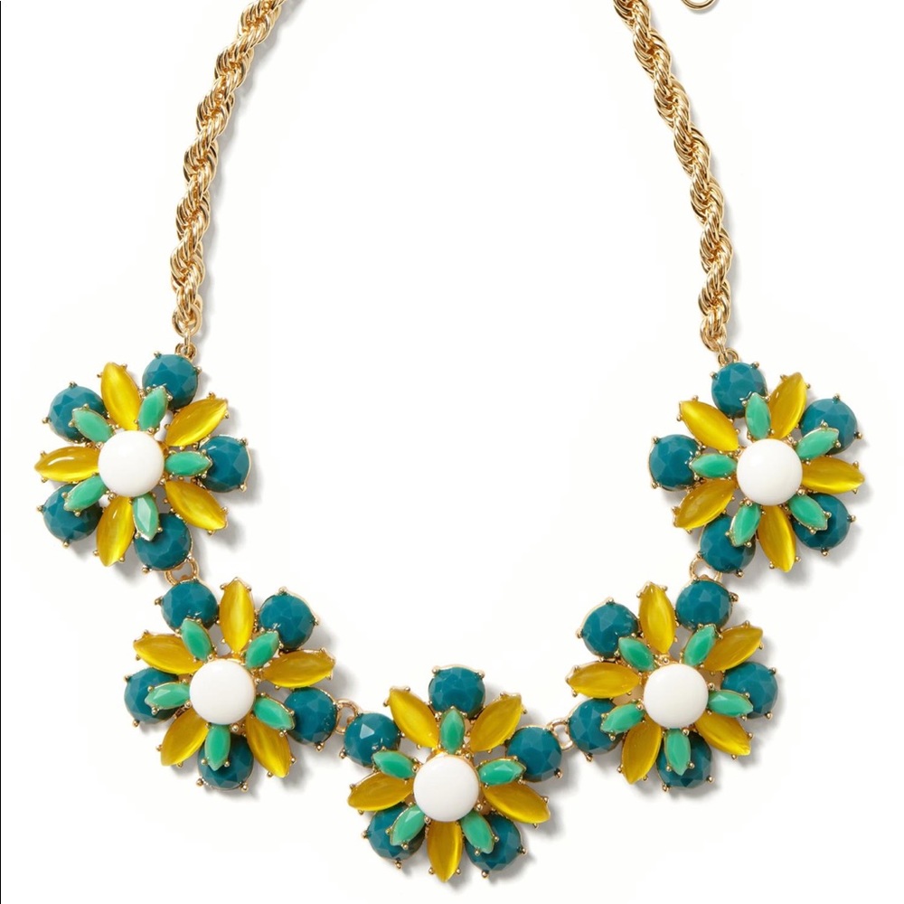 Banana Republic Green Corsage Necklace